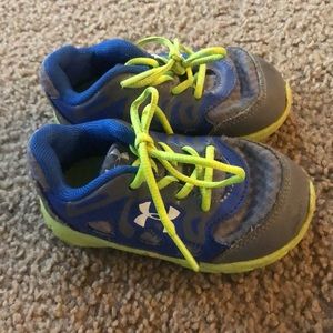 Underarmour tennis shoes